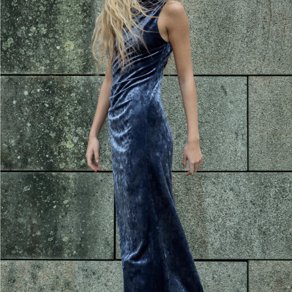 Zara Blue Velvet Maxi Dress - Picture 3 of 4
